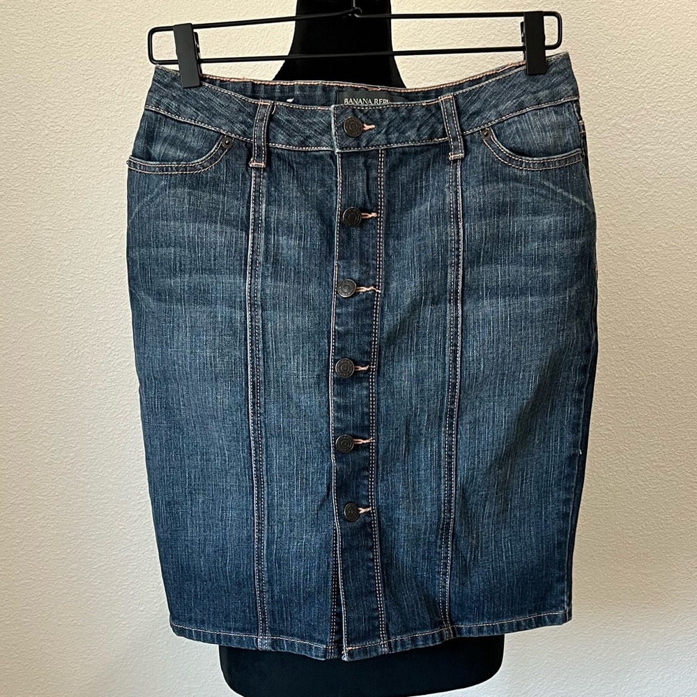Vintage Banana Republic Dark Blue Denim Midi Skirt size 4